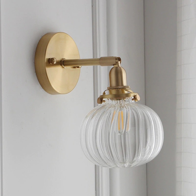 Geribbelde Globe Glas Messing Wandlamp - 220GBWL