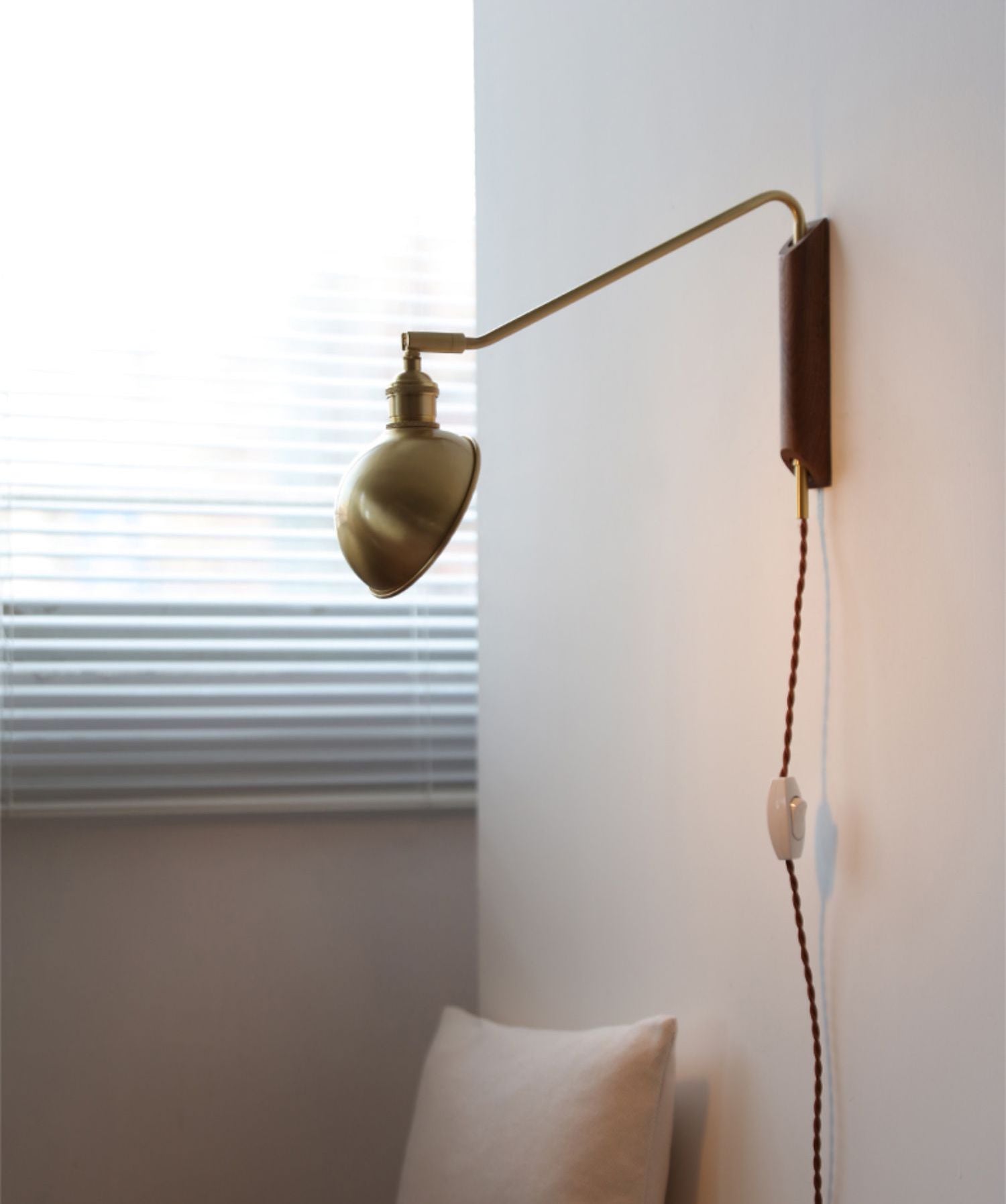 Hout Messing Zwenkarm Houten Wandlamp - 211SWL