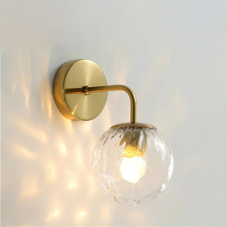Glazen bol zwart messing wandlamp - 207GBWL