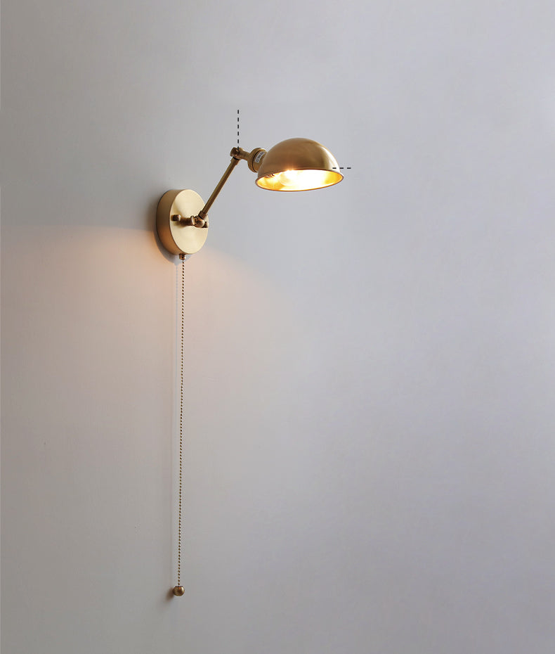Lampada da parete in ottone con piastra in legno - 106WL