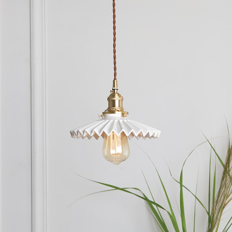 Gecanneleerde keramische messing hanglamp - 120PL