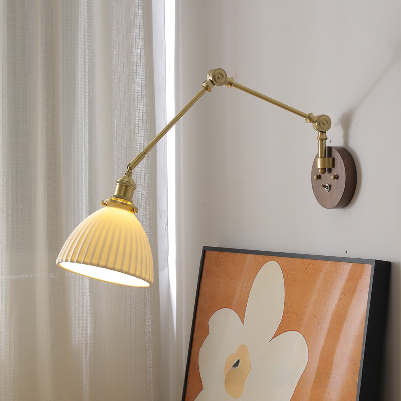 Keramische wandlamp met houten plaat - 111WL