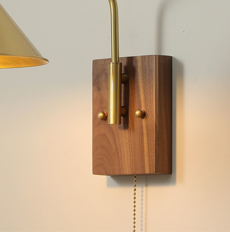 Messing Wandlamp Met Houten Plaat - 107WL