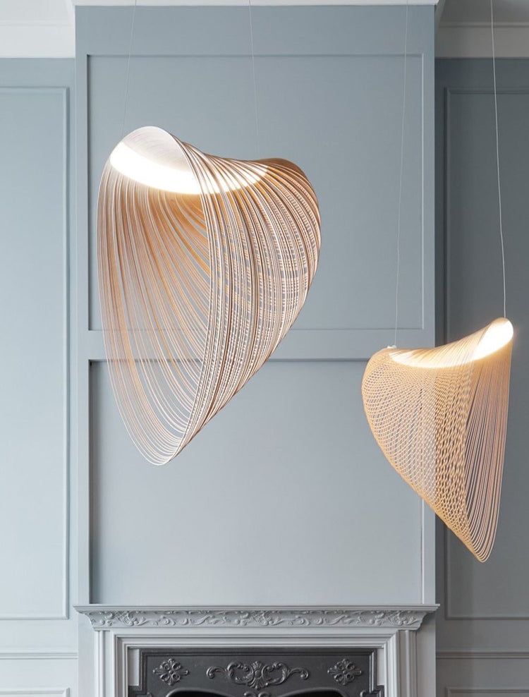 Hanglamp met houten ring in Japandi-stijl