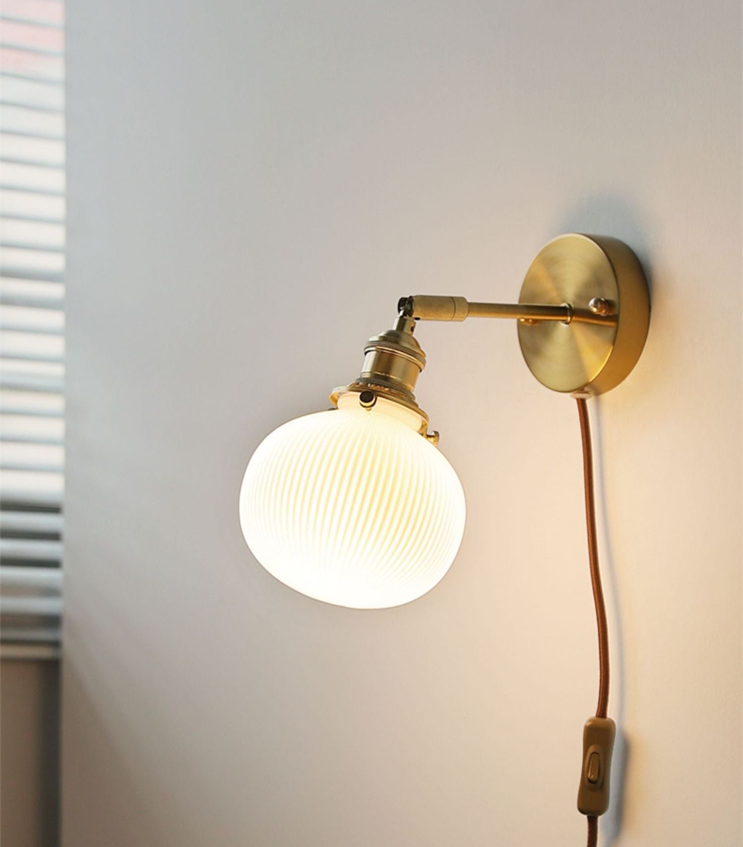 Globe ovale plug-in wandkandelaarlamp - 224GBWL