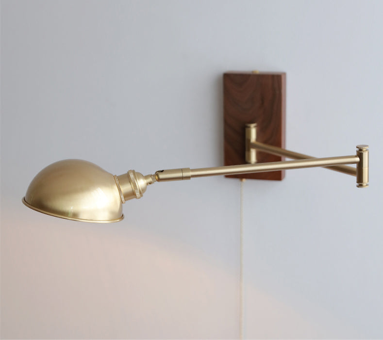 Messing Wandlamp Met Houten Plaat - 118WL