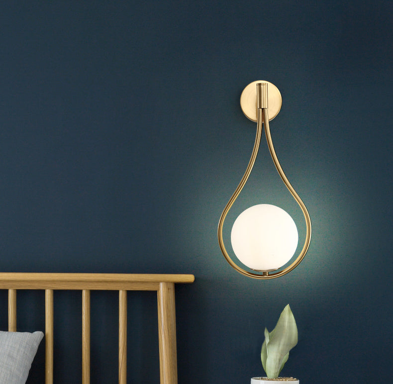 Wandlamp van goudkleurig matglas - 203GWL