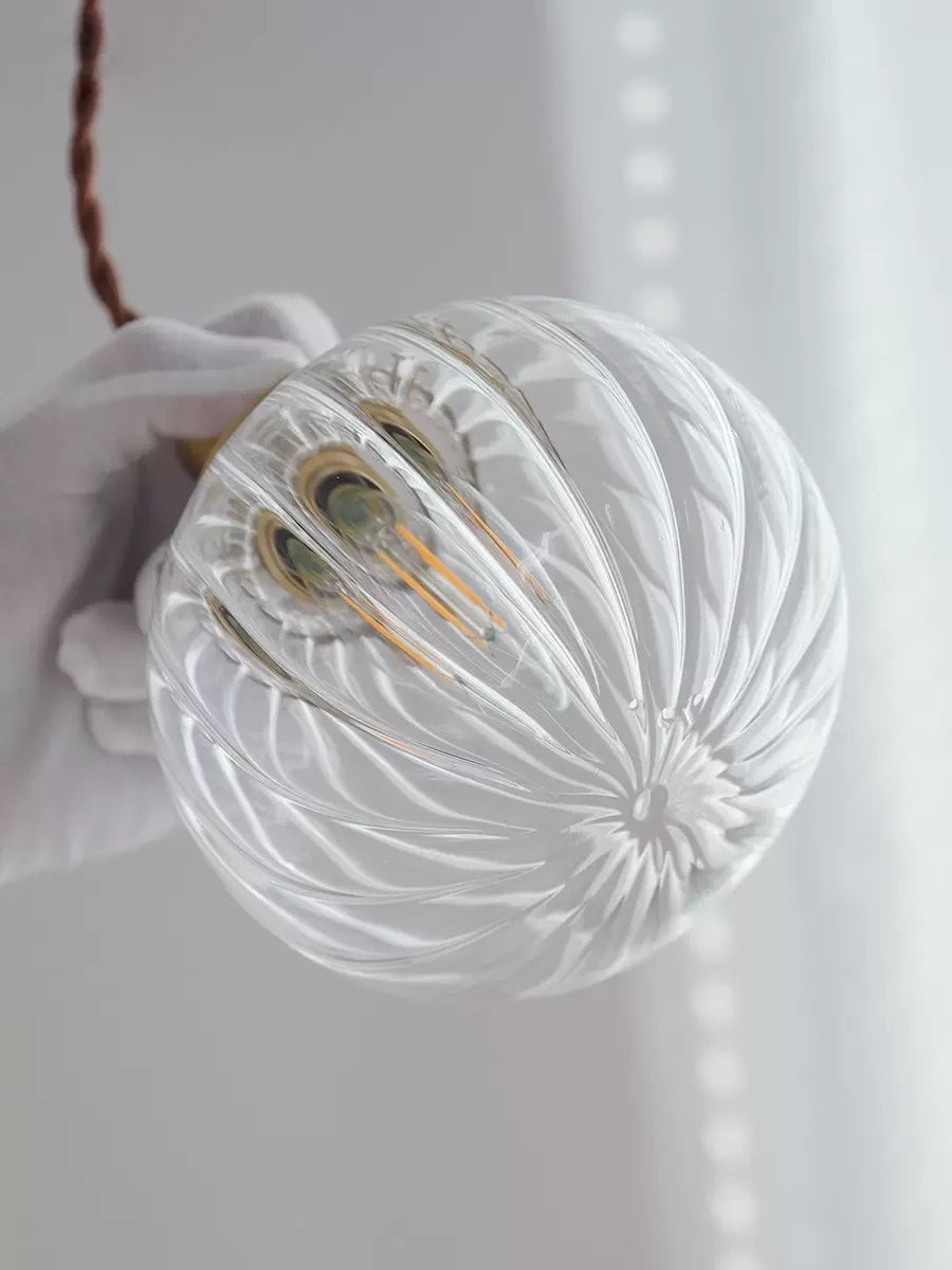Geribbelde bolvormige glazen hanglamp - 228GPL