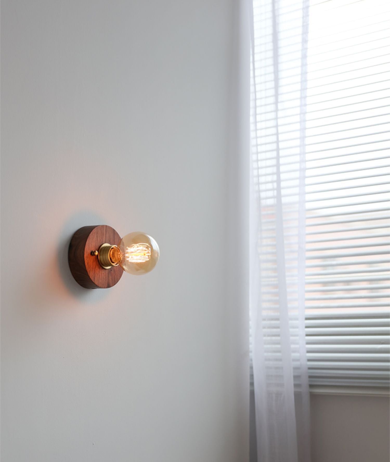 Glazen Bol Houten Wandlamp - 119WL