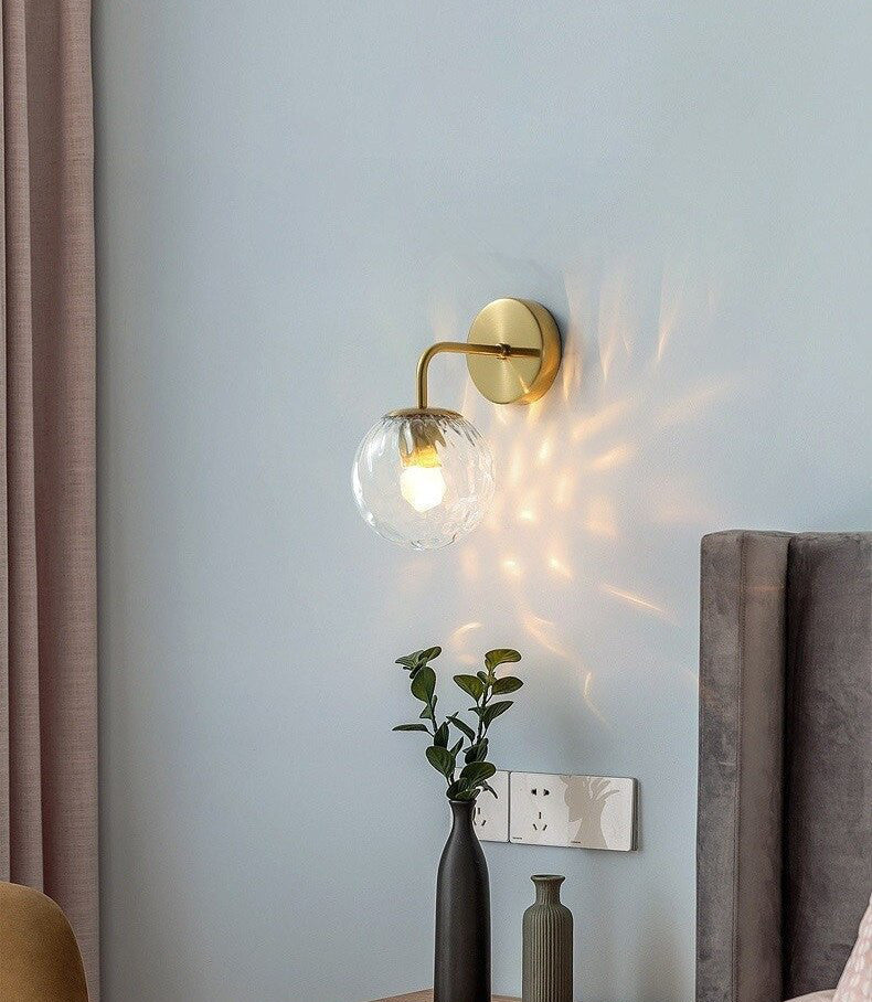 Glazen bol zwart messing wandlamp - 207GBWL