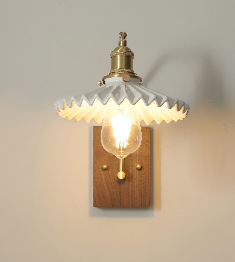 Keramische wandlamp met houten plaat - 107WL