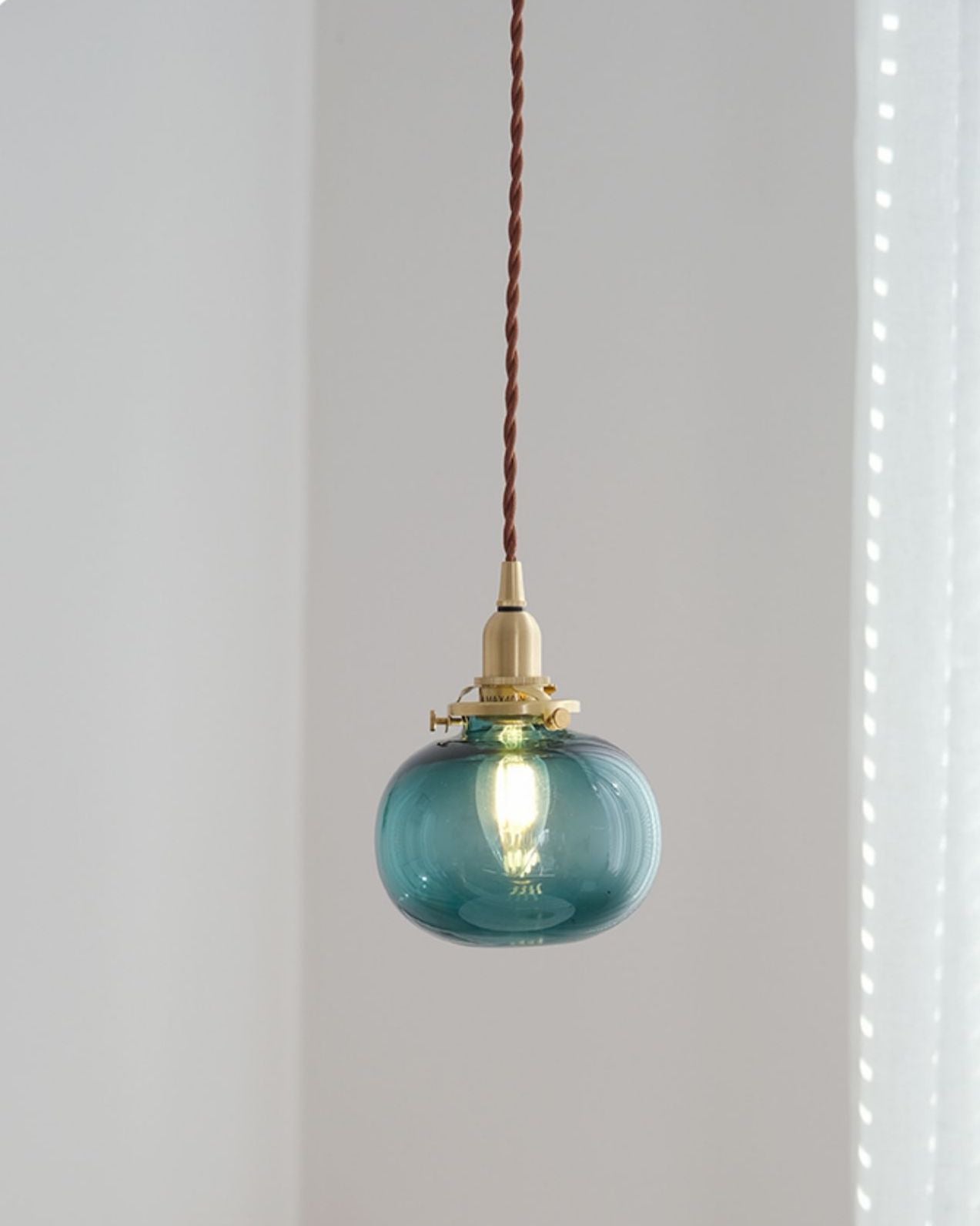 Geribbelde bolvormige glazen hanglamp - 228GPL