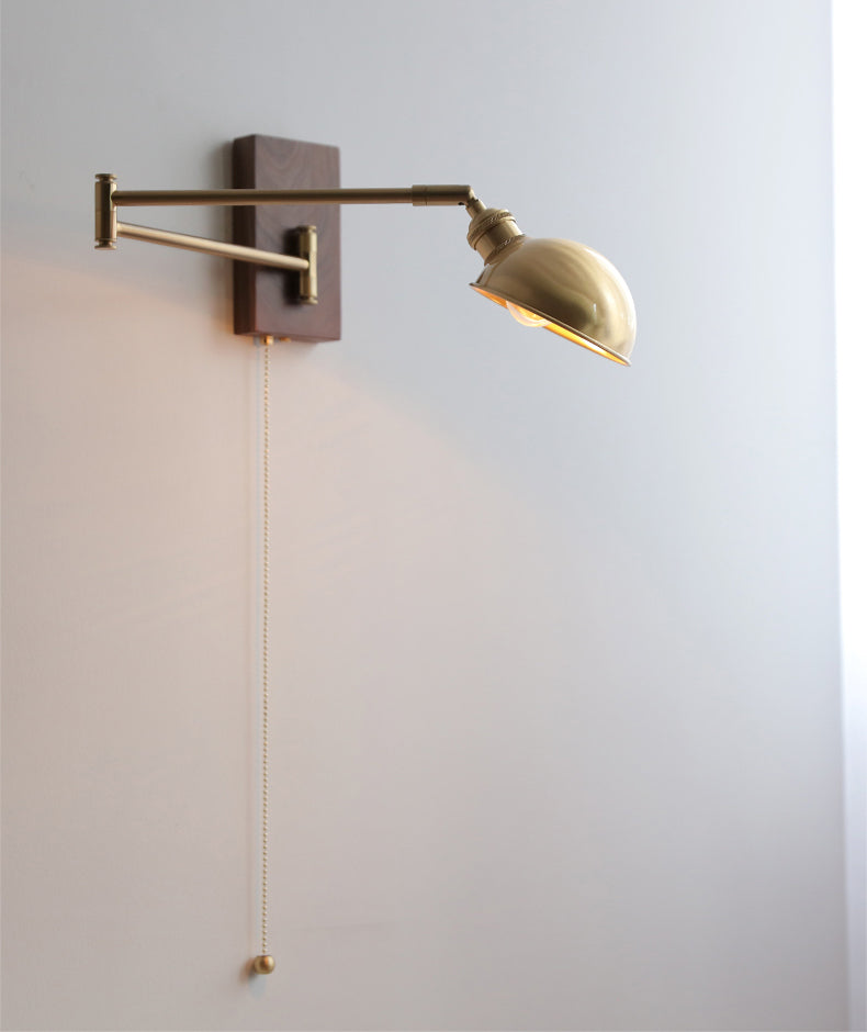 Messing Wandlamp Met Houten Plaat - 118WL