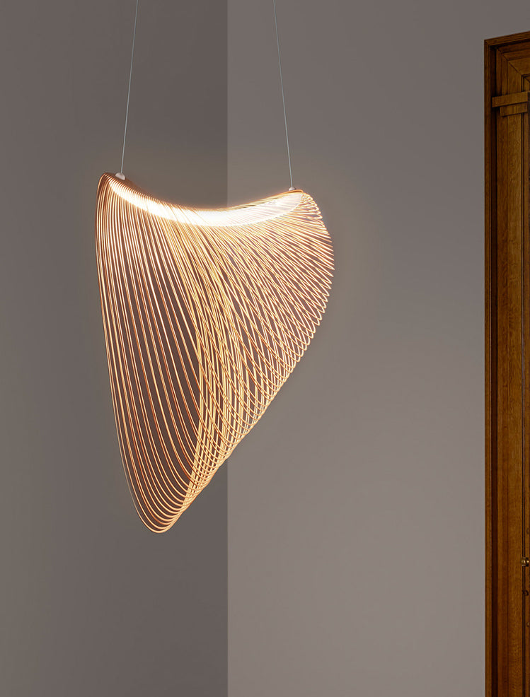 Hanglamp met houten ring in Japandi-stijl