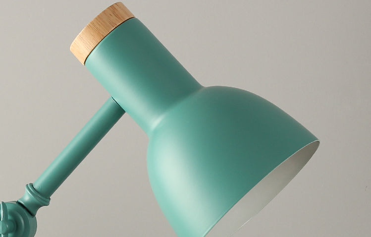 Kleurrijke Scandinavische tafellamp met etui