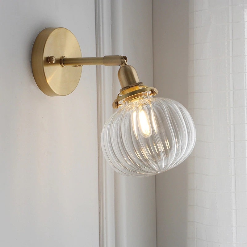 Geribbelde Globe Glas Messing Wandlamp - 220GBWL
