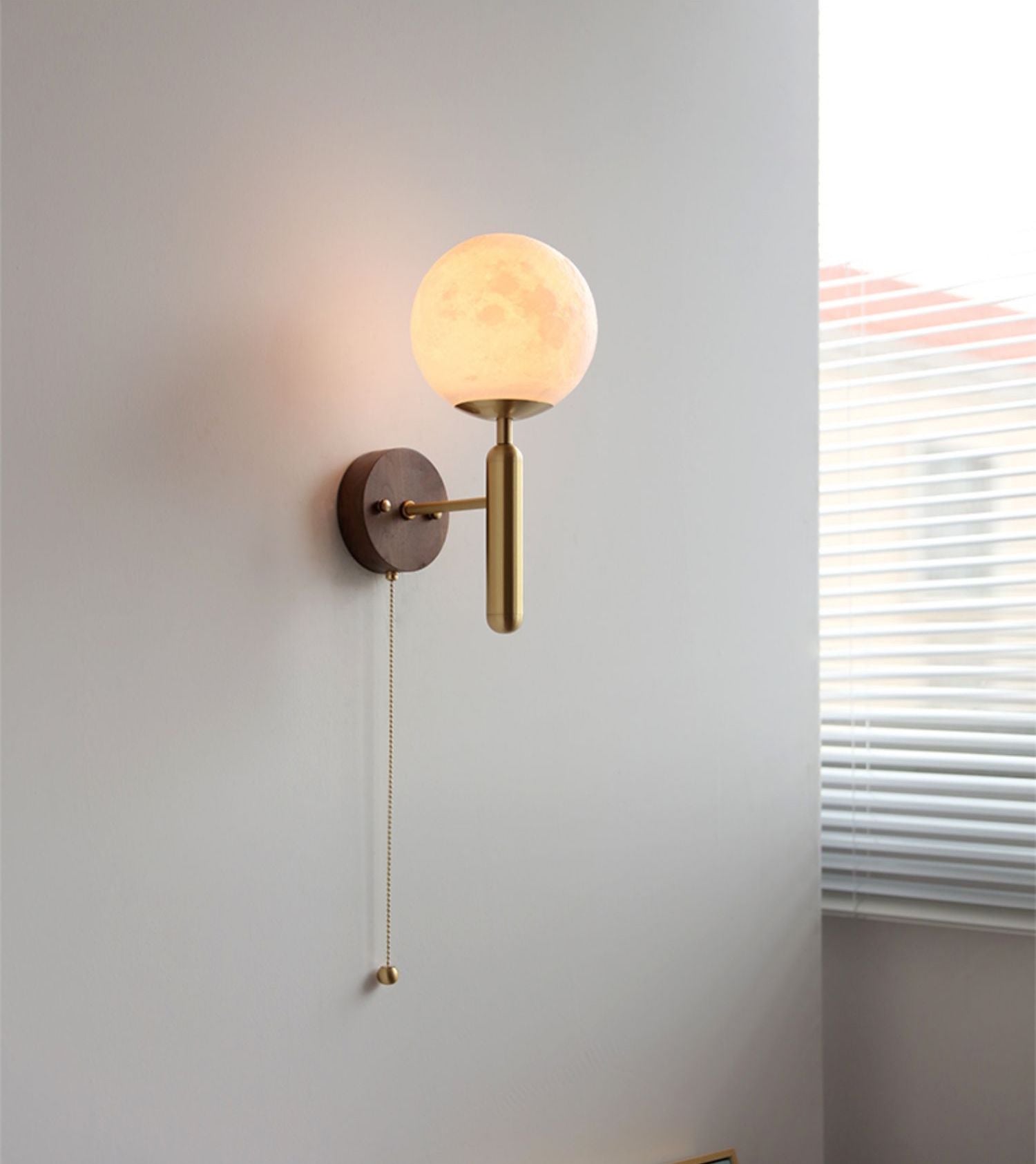 Houten Glazen Bol Wandlamp - 120WL